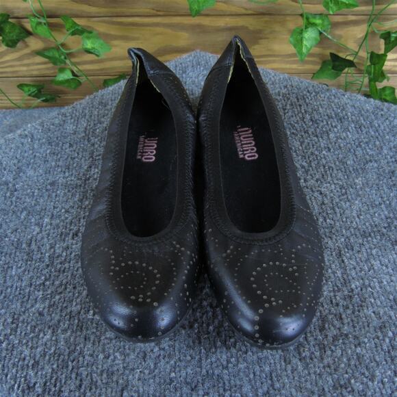 Munro Women's Perforated Ballet Black Leather Sz 8 Narrow Gently Used‎ 2025 - Picture 2 of 6